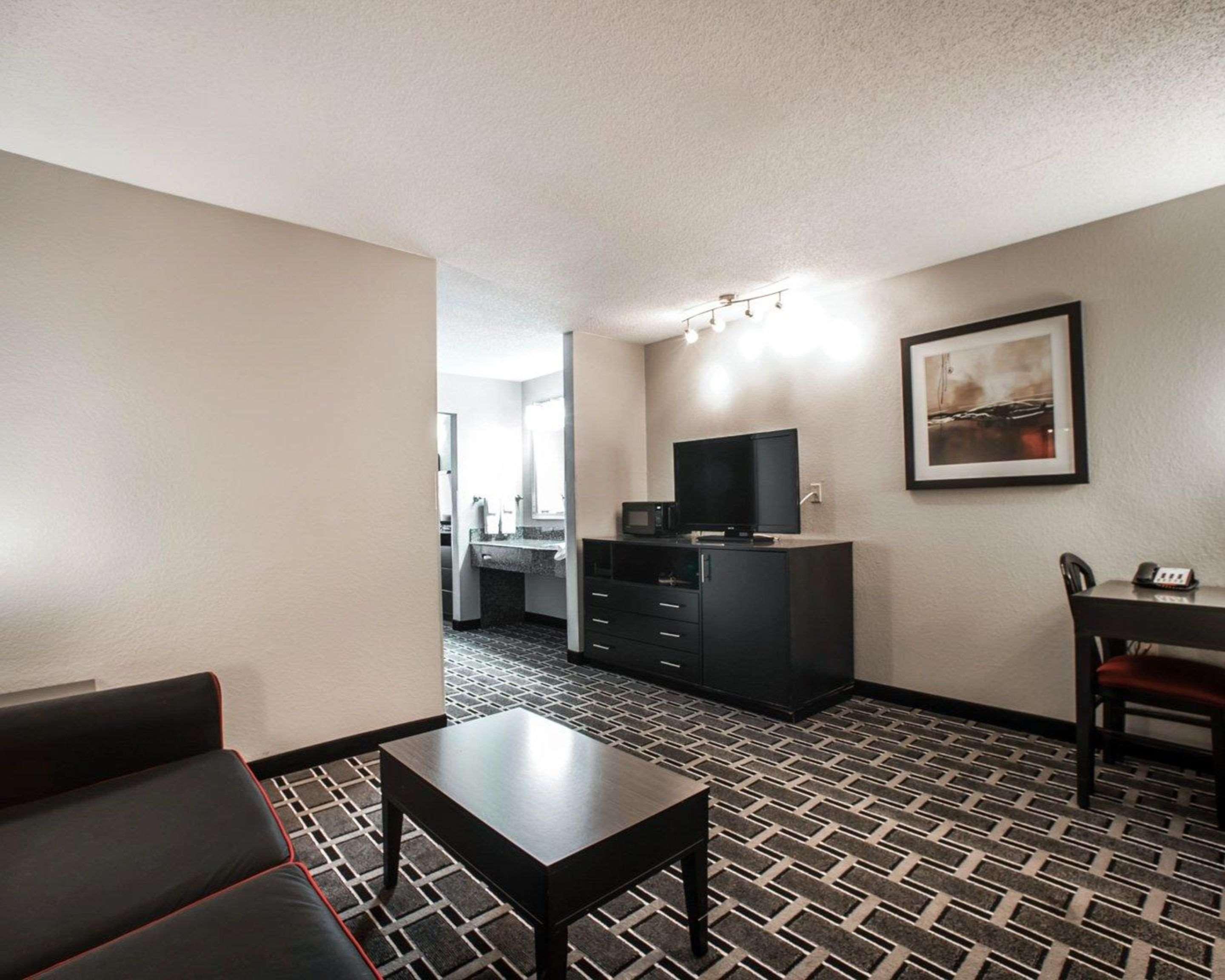 Comfort Suites Nashville Airport - Bna Esterno foto