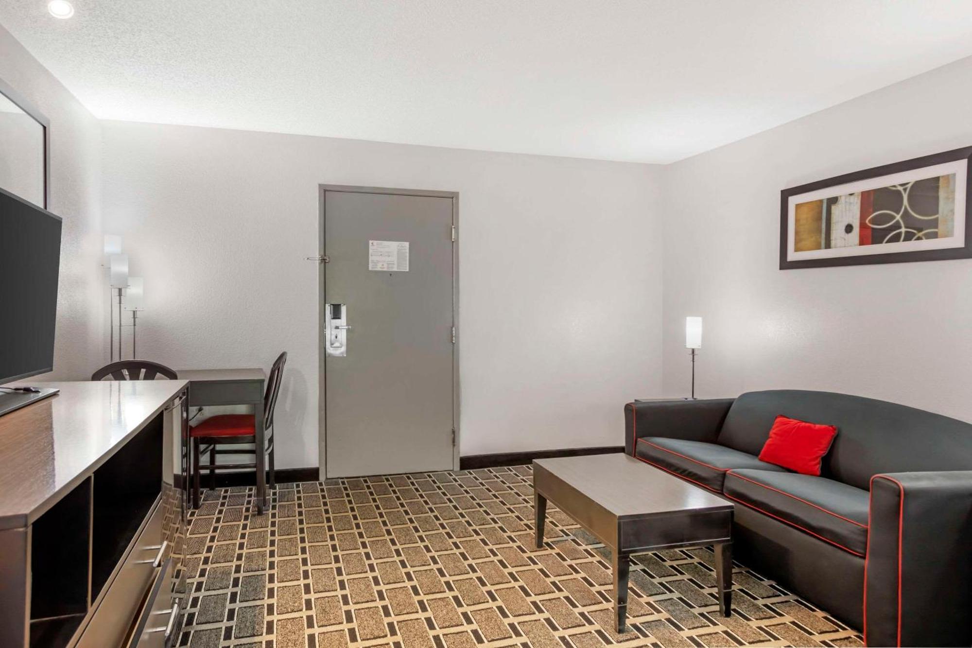 Comfort Suites Nashville Airport - Bna Esterno foto