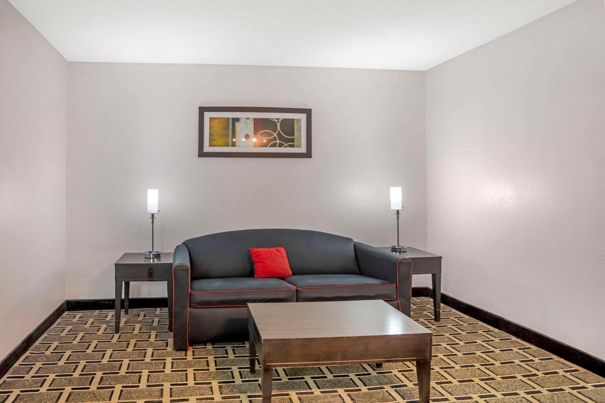 Comfort Suites Nashville Airport - Bna Esterno foto